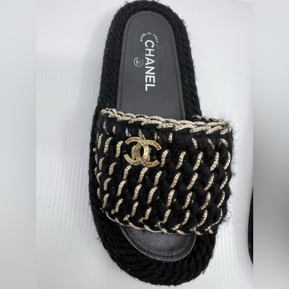 Chanel 2022 CC Black Knit Slide Sandals - Picture 7 of 10